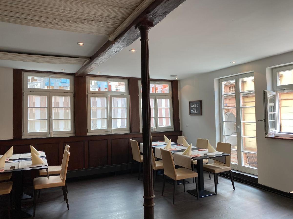Hotel Loewen Lahr  Ngoại thất bức ảnh