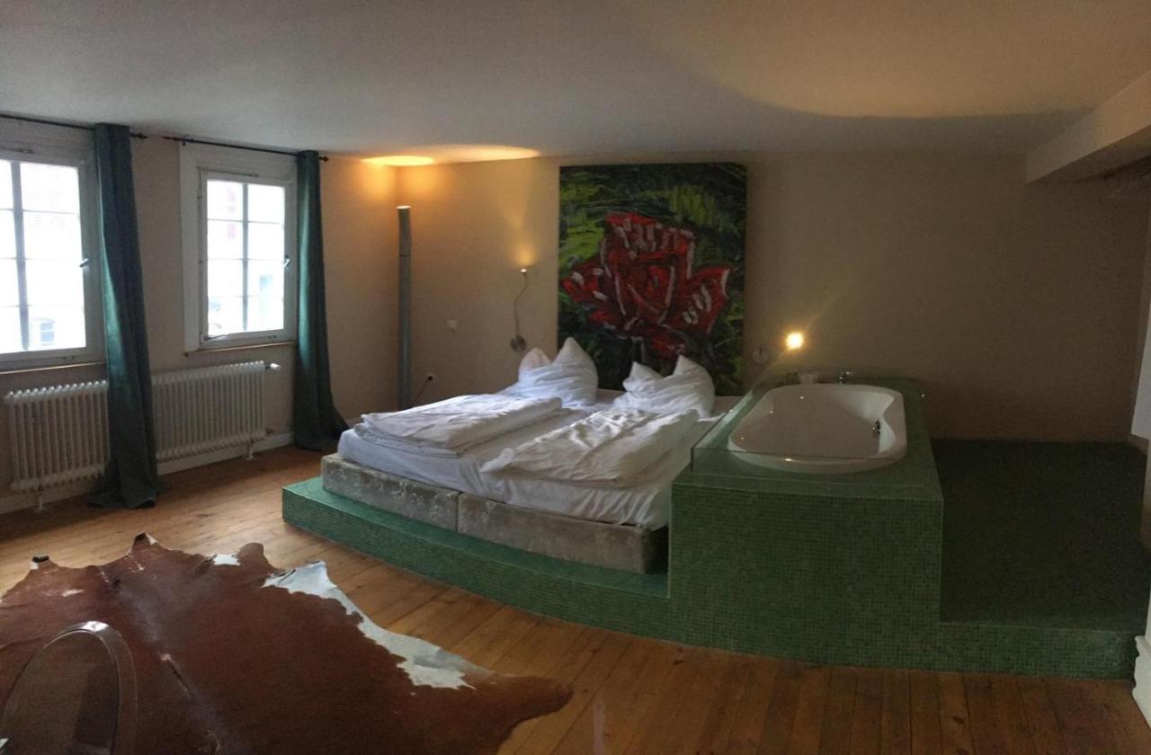 Hotel Loewen Lahr  Ngoại thất bức ảnh